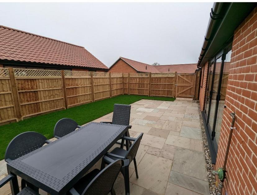 Meadow View Lodges Bury St. Edmunds Ngoại thất bức ảnh